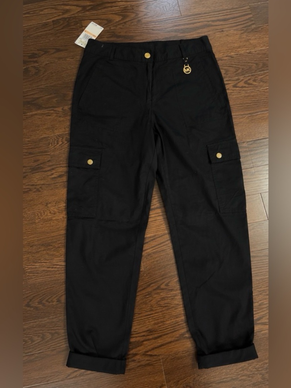 NWT Michael Kors Black Cargo Ankle Pants Gold Logo Size 2 - Picture 3 of 5